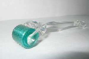 Micro Needle Derma Roller