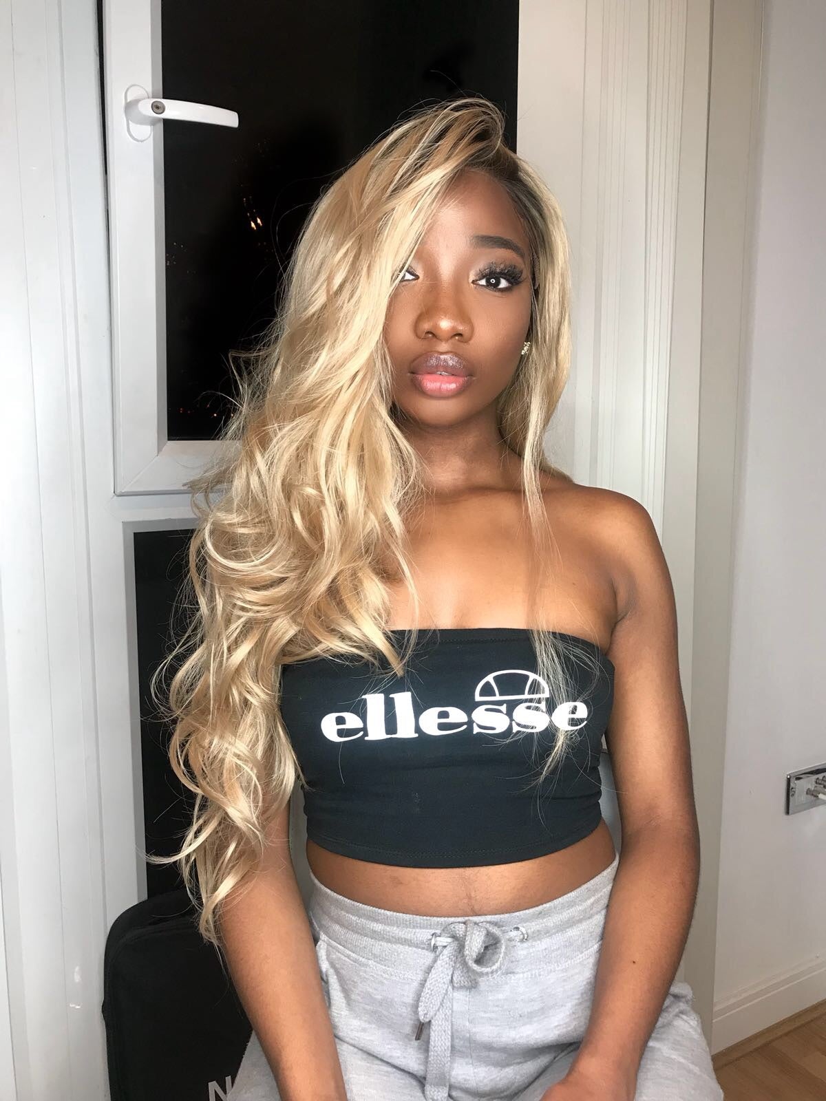 Blondeshell Long Blonde Wavy Wig
