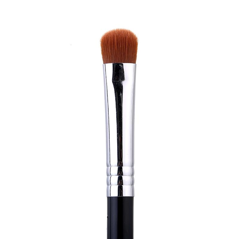 Eye Shading Brush