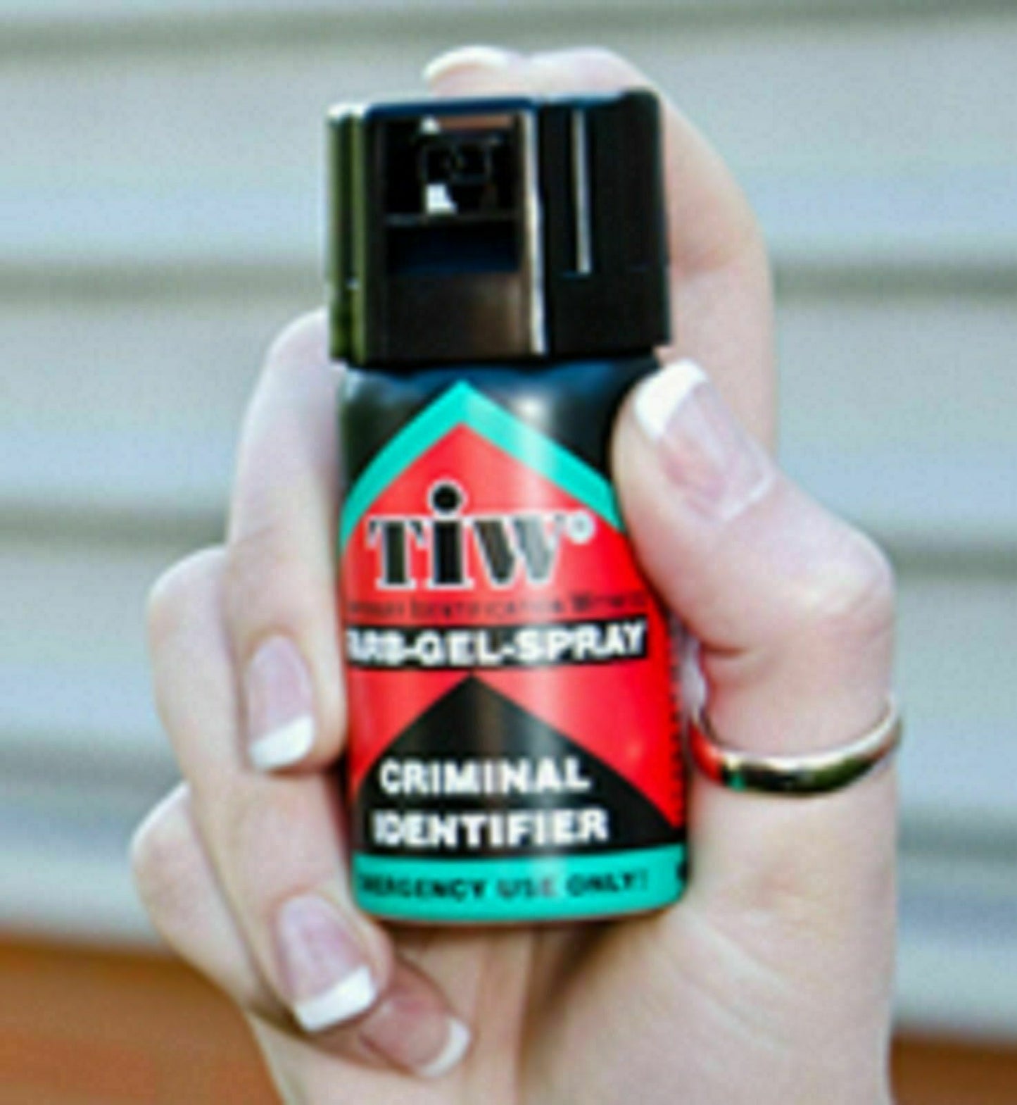 Red dye Self Defence Spray