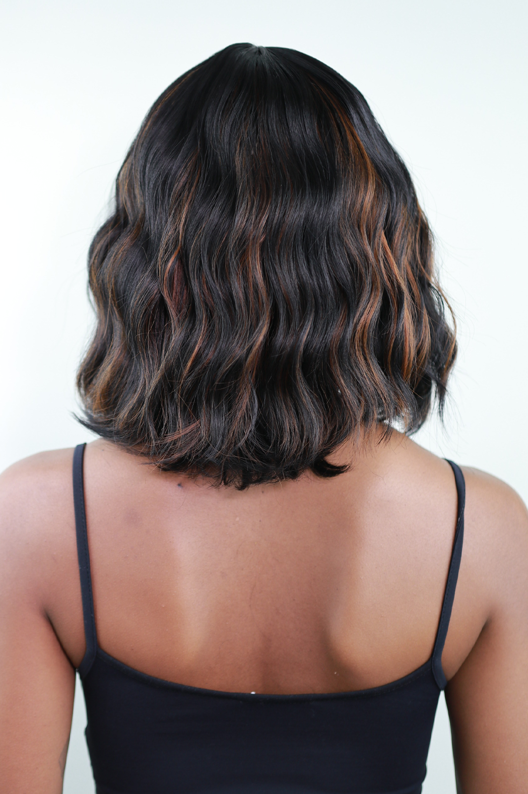 Ming Wavy Wig with Bangs