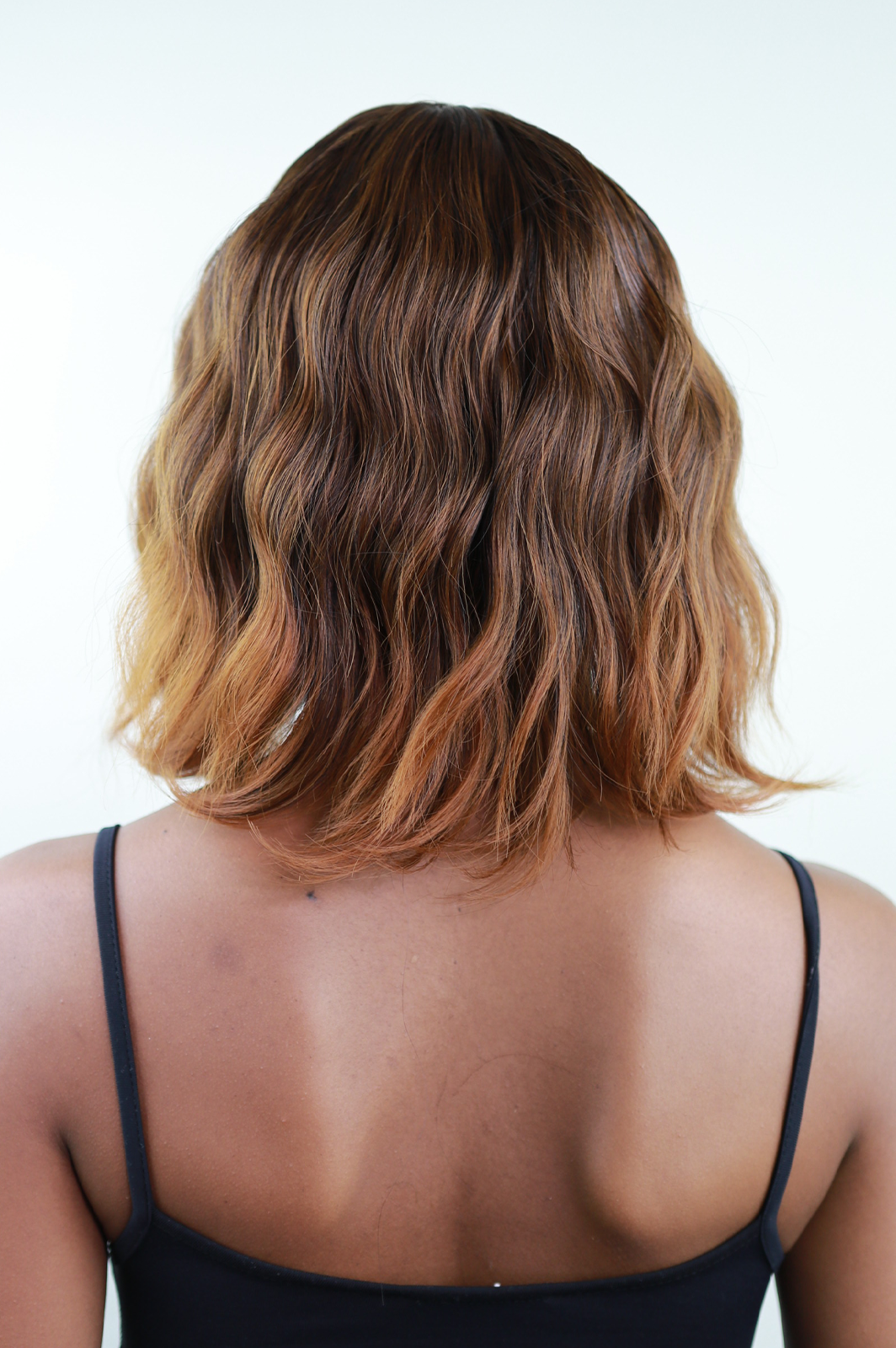 Ming Wavy Wig with Bangs