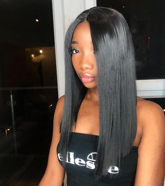New York Medium Black Wig